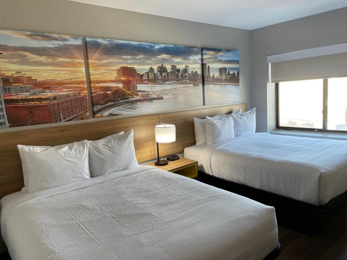 Days Inn & Suites By Wyndham Jamaica Jfk Airport นิวยอร์ก ภายนอก รูปภาพ